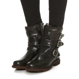 Frye Valerie Shearling Strappy Black Boot size 9